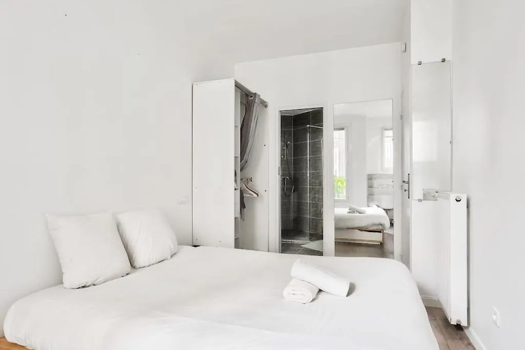 Flat 2min From Porte De Vanves Metro Station *
